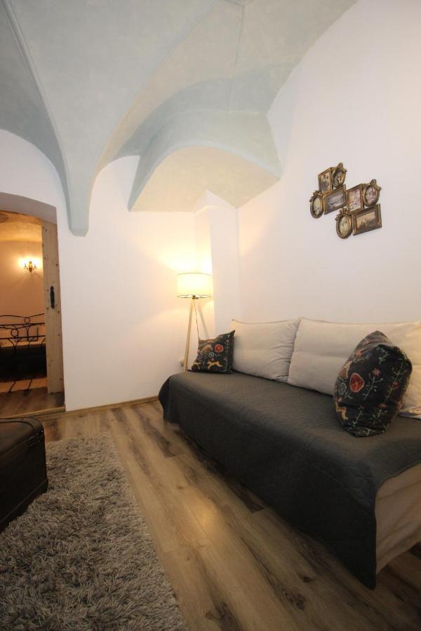 Gothic Apartment Brasov Exterior photo