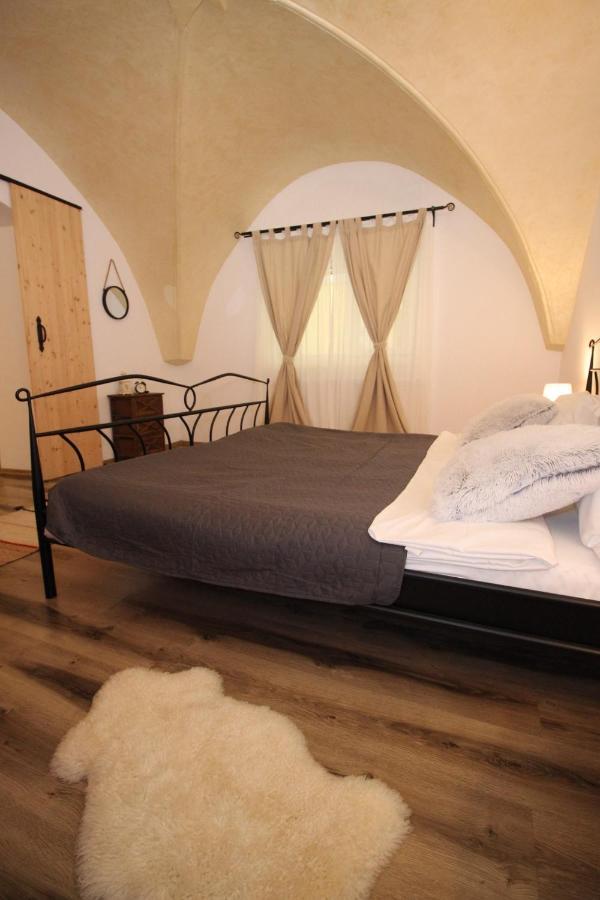 Gothic Apartment Brasov Exterior photo