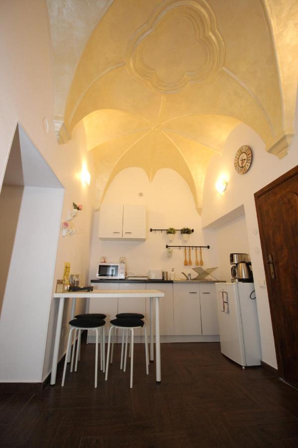 Gothic Apartment Brasov Exterior photo