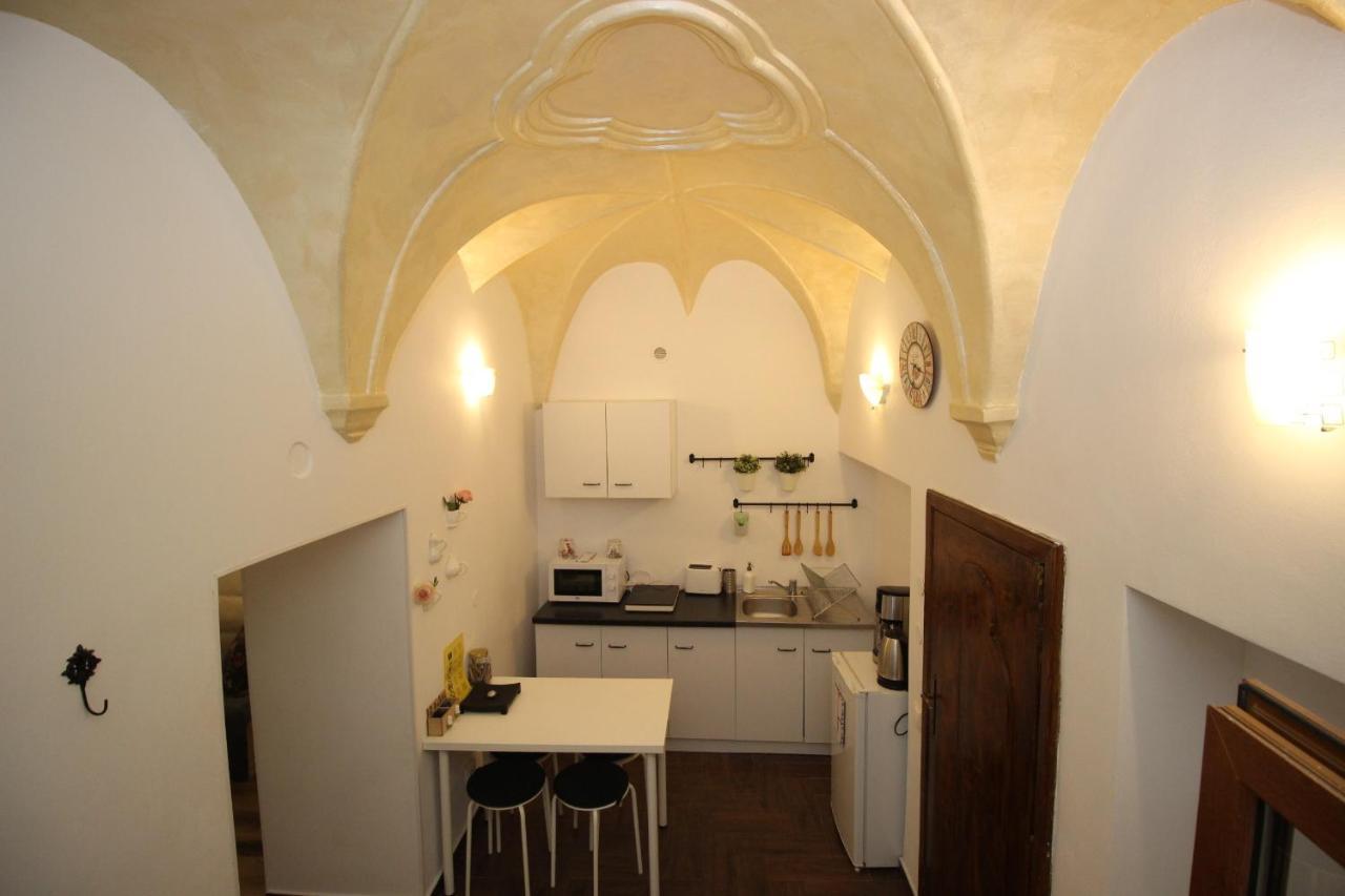 Gothic Apartment Brasov Exterior photo
