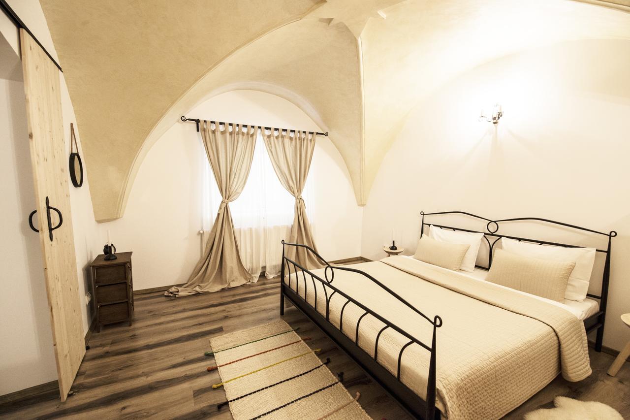 Gothic Apartment Brasov Exterior photo