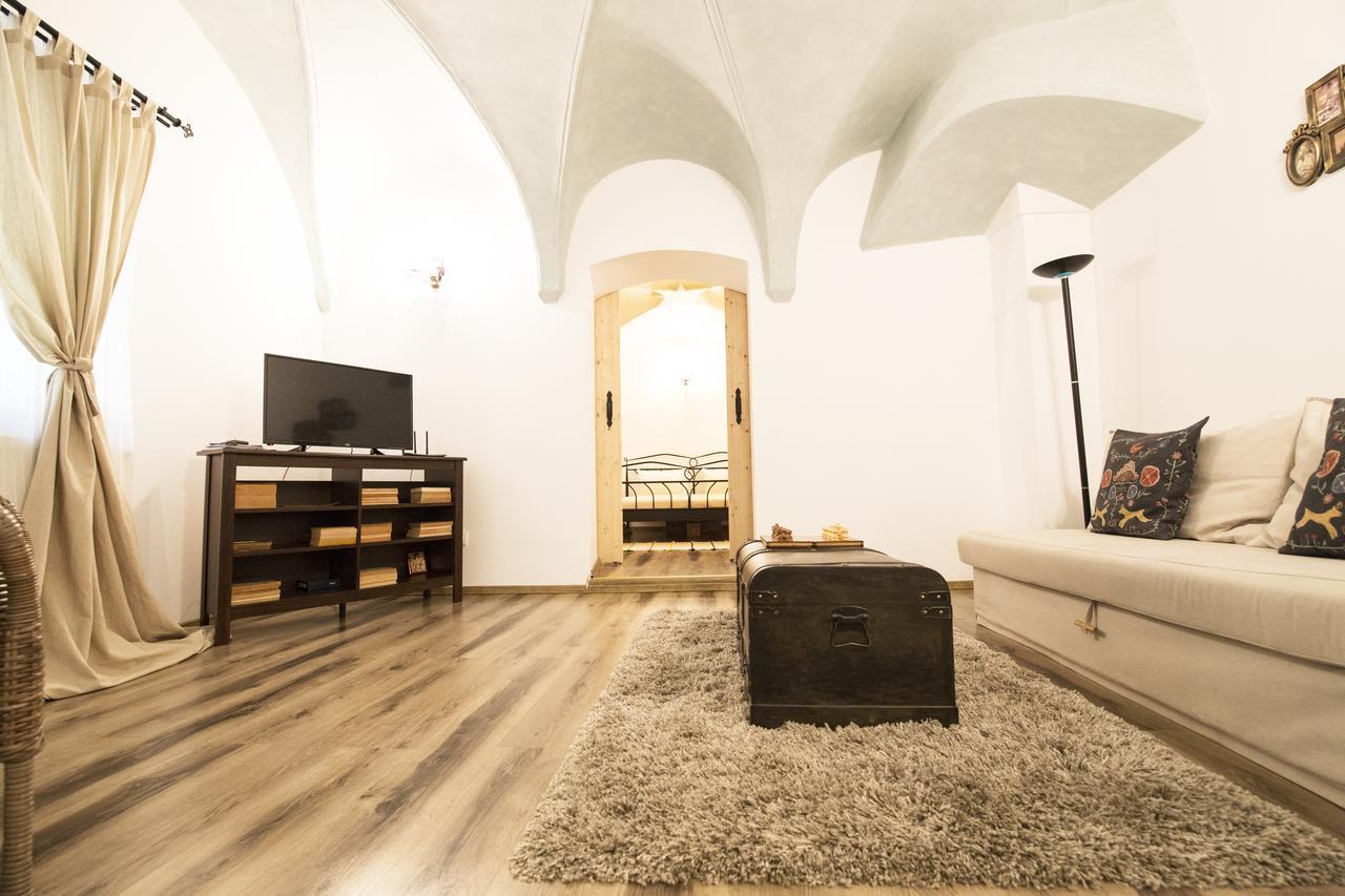 Gothic Apartment Brasov Exterior photo