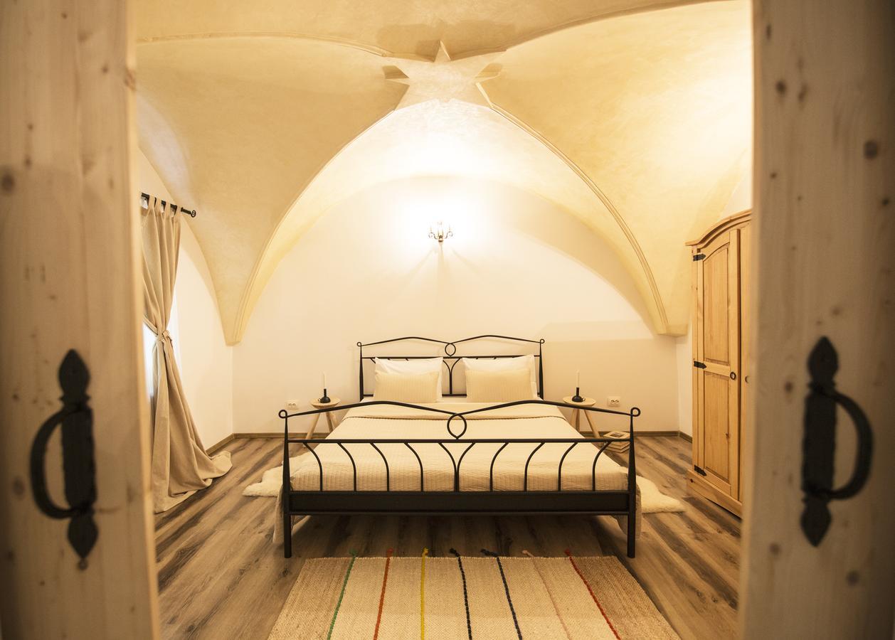 Gothic Apartment Brasov Exterior photo